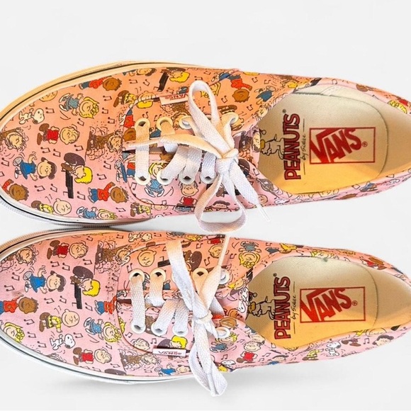 Vans x Peanuts Pink Snoopy Charlie Brown Classic Sneakers Womens 8.5 Men’s 10 - Picture 1 of 8